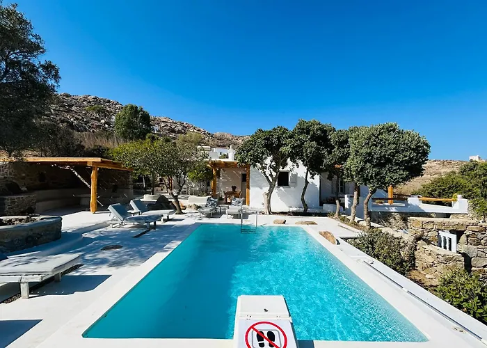 ヴィラ Stone Built Ferretti