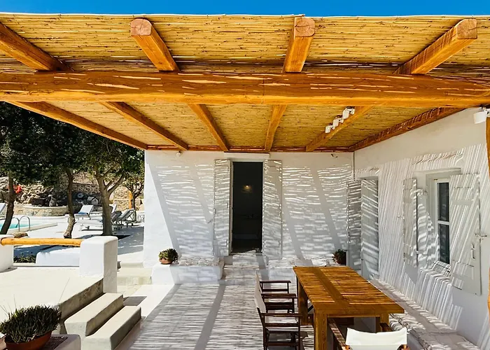 ヴィラ Stone Built Ferretti