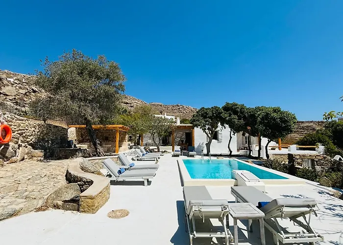 Stone Built Ferretti * Plintri